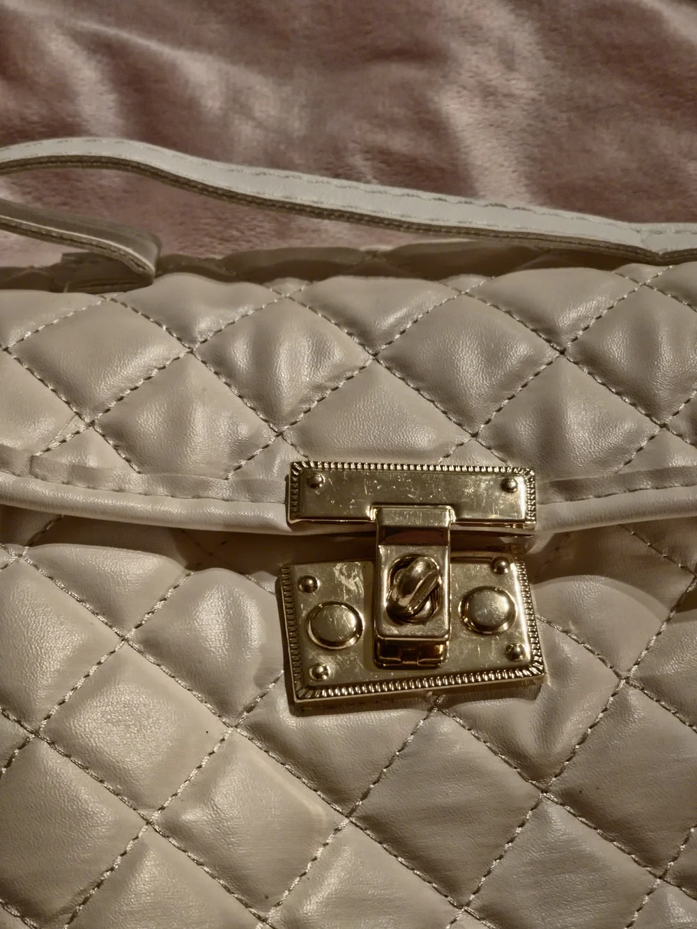 Quilted Cream Crossbody Bag with Turn-Lock Closure